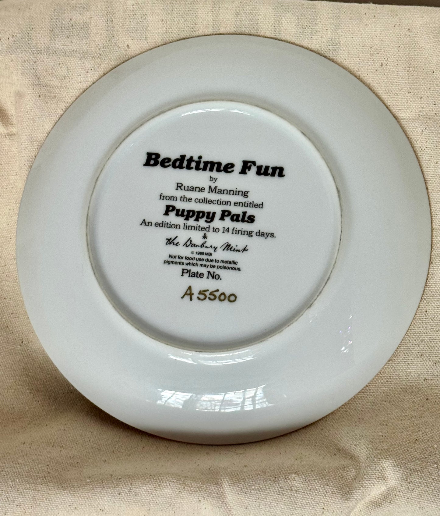 Ruane Manning "Bedtime Fun" — Danbury Mint Puppy Pals Collector Plate, 1989, Plate No. A5500