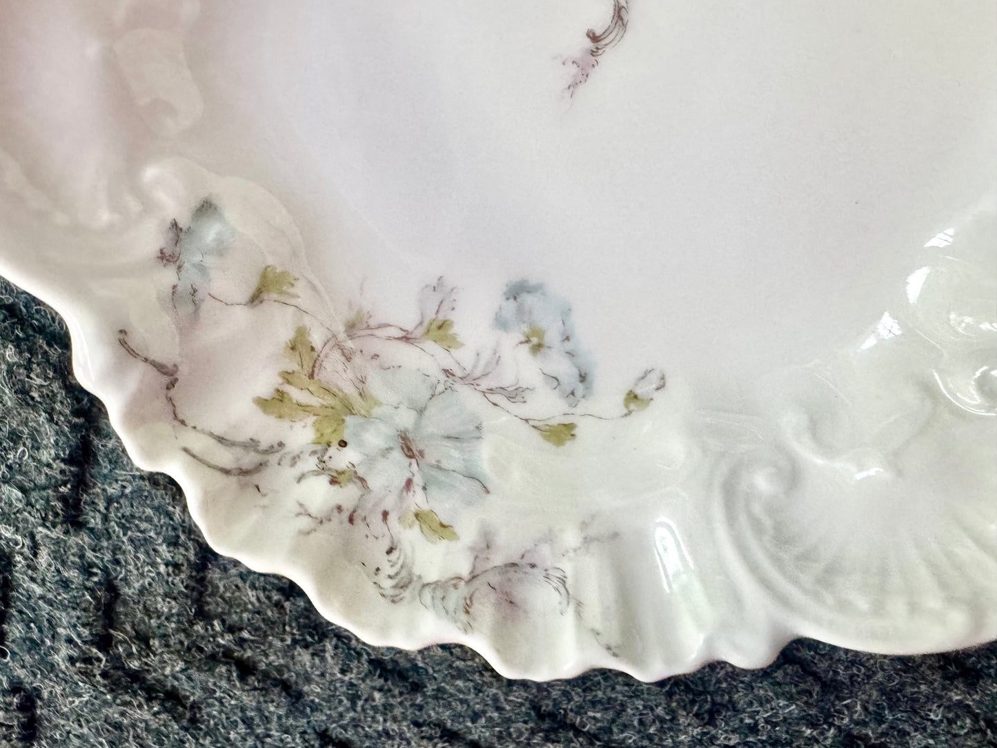 A. Lanternier Limoges Porcelain Scalloped Bowl with Delicate Floral Design, 6"