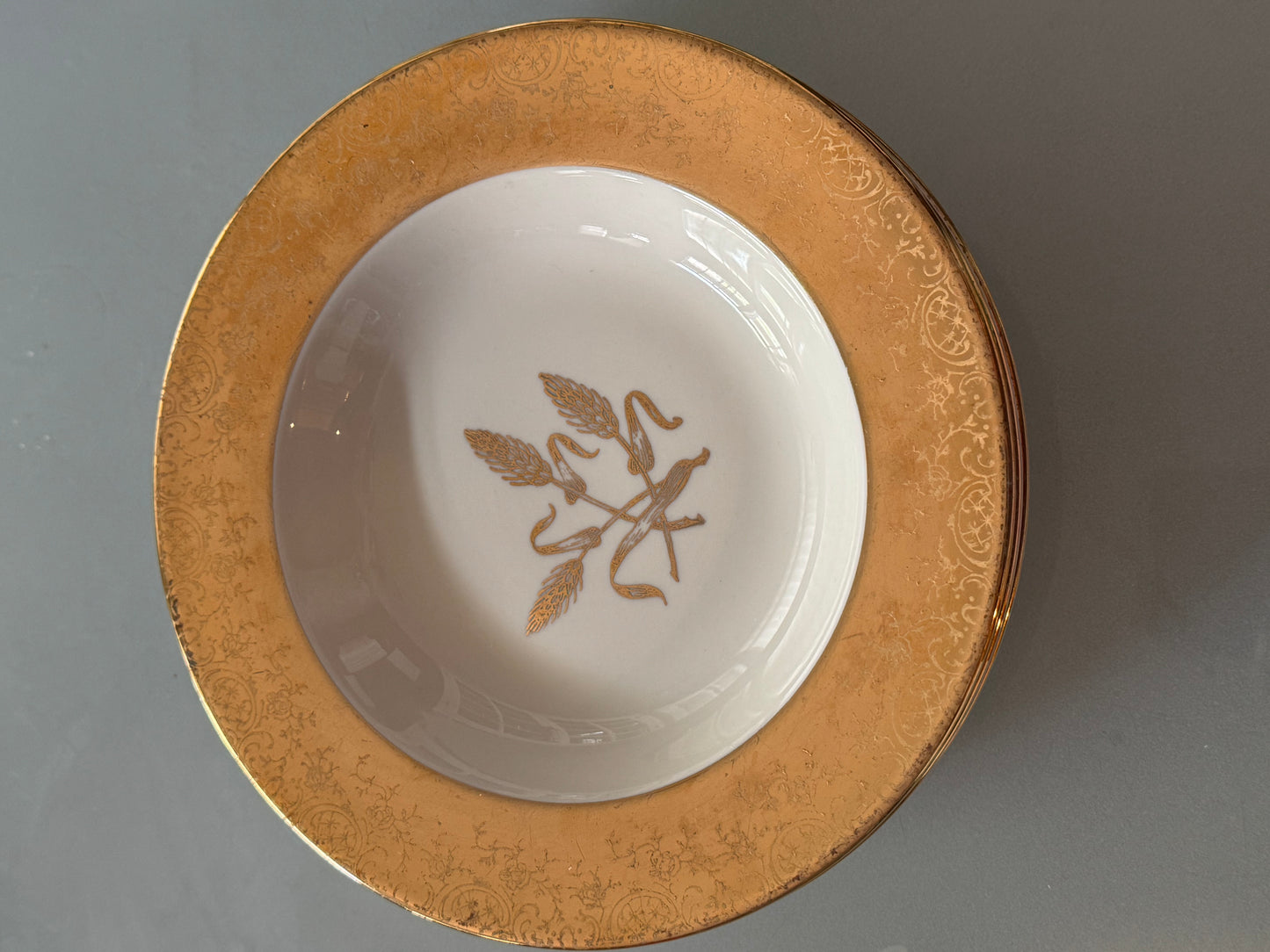 Royal Castle Gold Rim Wheat Pattern Soup Bowls, Set of 4, 8"