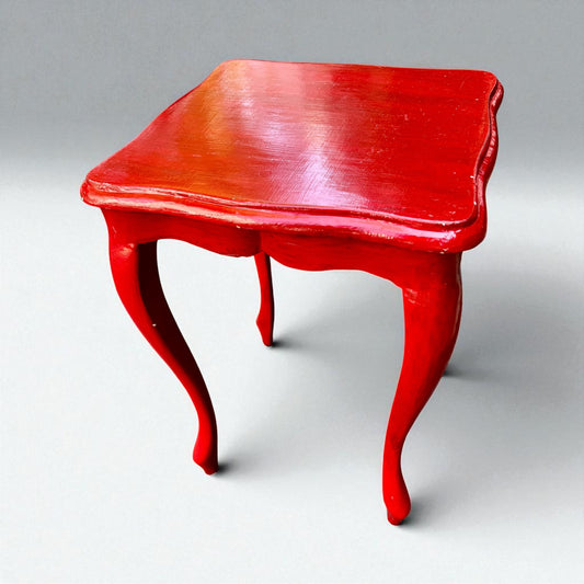 Small VTG Side Table