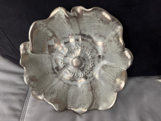 Stangl Pottery Colonial Silver Flower Bowl – #3410-9, Trenton NJ, 1950s, 11"D