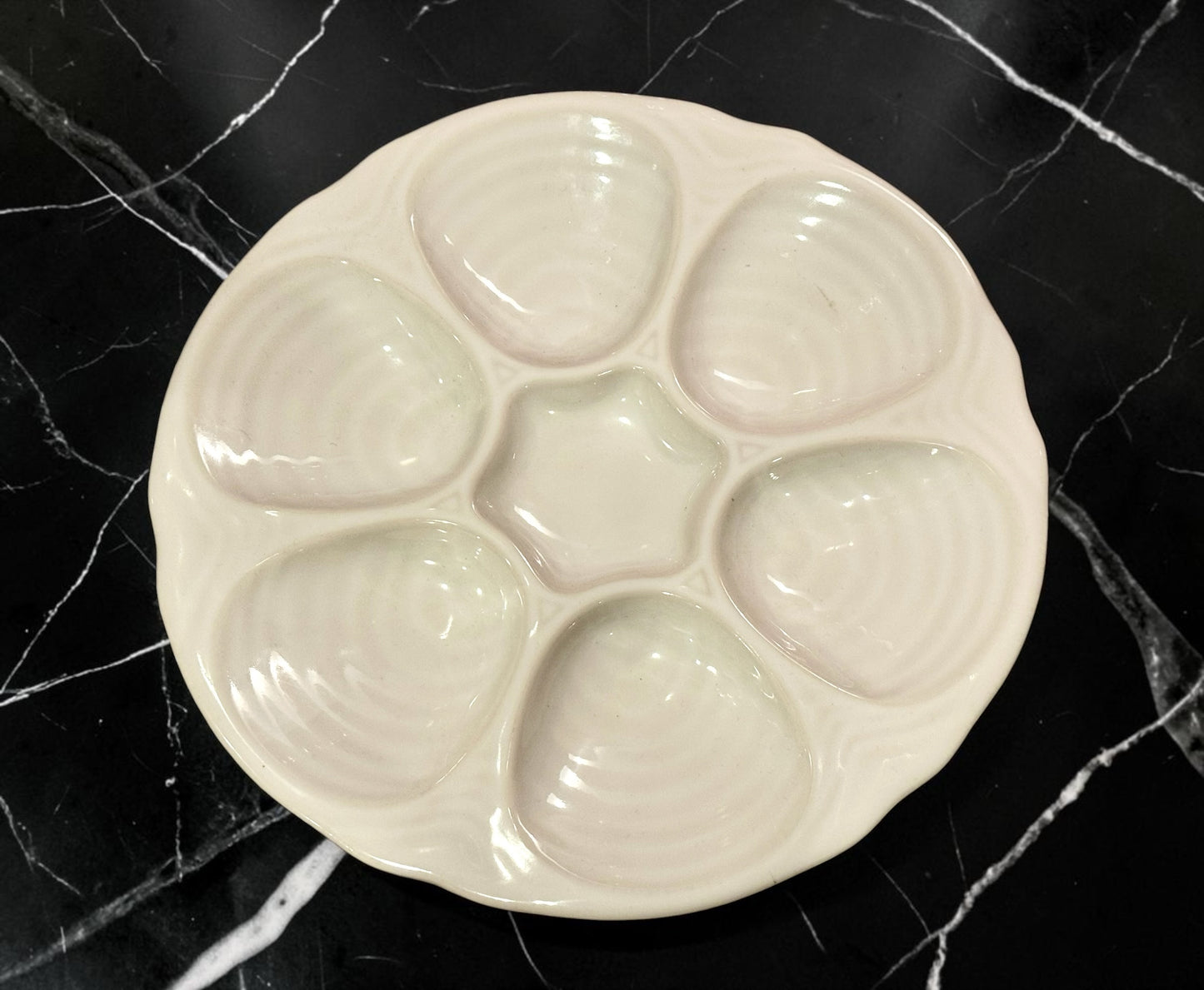 Large White Ceramic Oyster Plate | 6-Well | 10.25" Diameter | Coastal Serveware