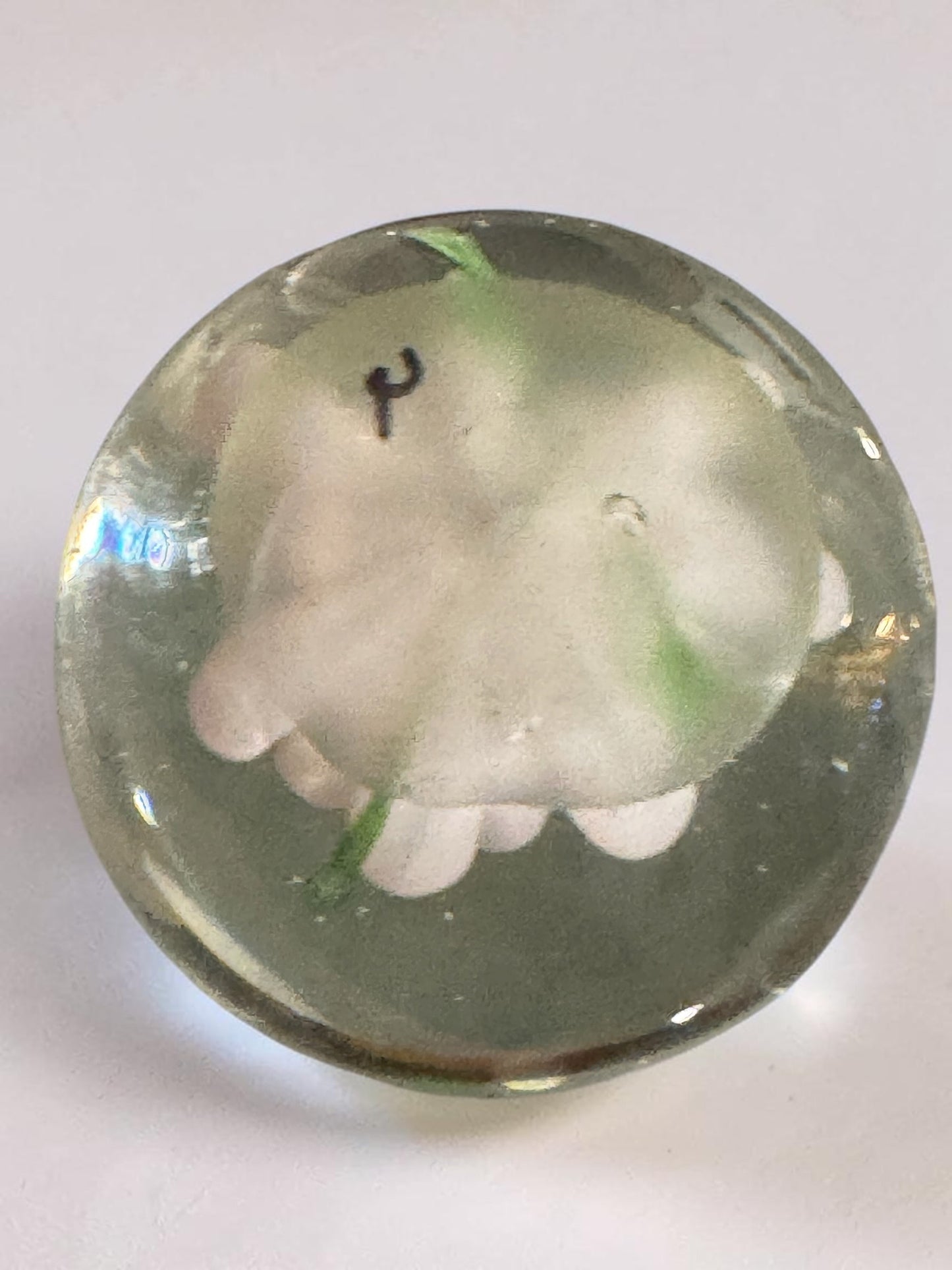 Vintage White Dahlia Flower Art Glass Paperweight — 3" Clear Crystal, Collectible Desk Accent