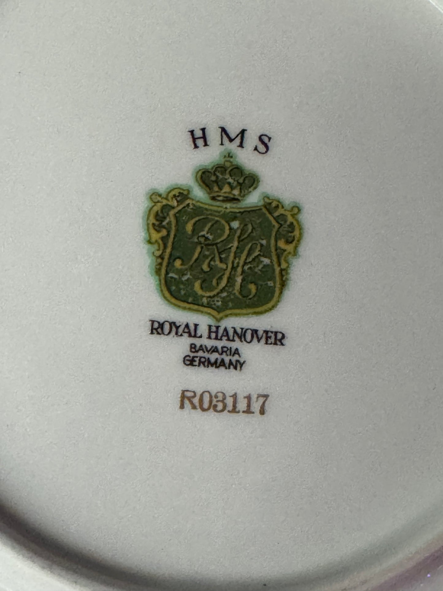 Royal Hanover Bavaria Germany Porcelain Decorative Plate — Fruit Motif, Gold Rim, Pattern R03117