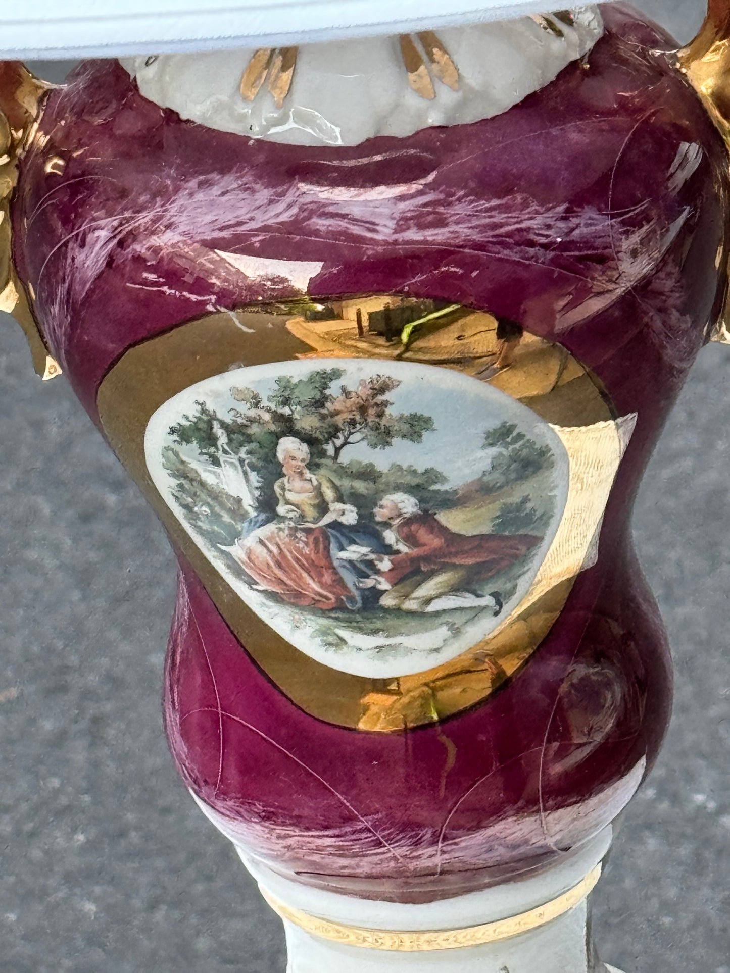George & Martha Washington Lamp